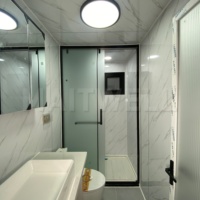 Maison conteneur extensible personnalisée 20 pieds 40 pieds, 2 chambres 1 salle de bain, maison modulaire préfabriquée pliable, structure en acier, panneau sandwich