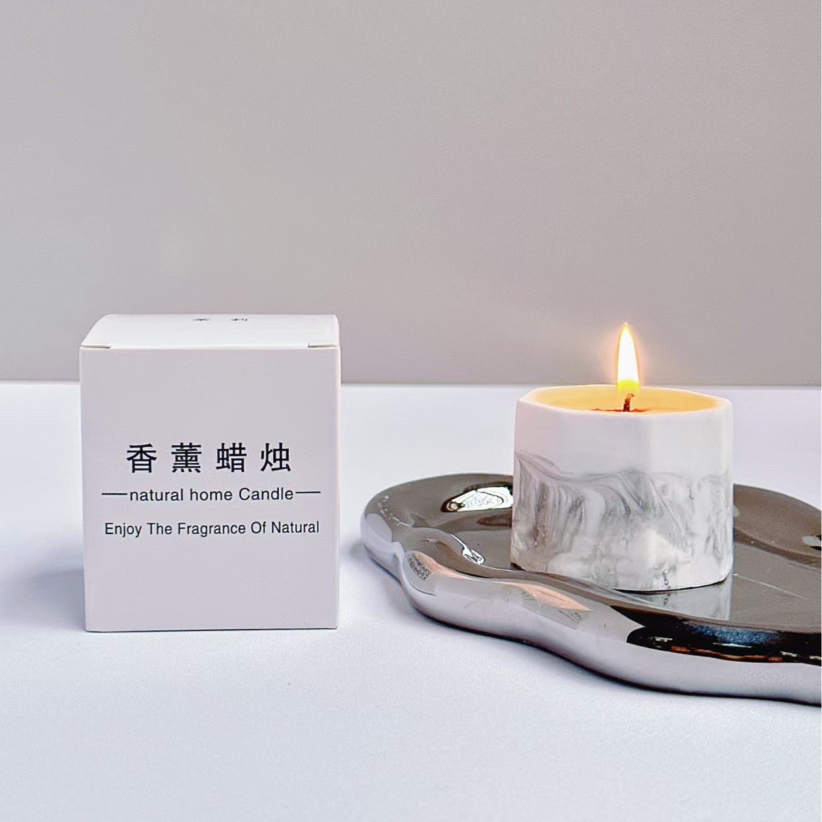 Taza de yeso jazmín