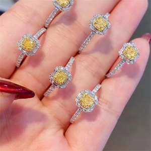 Anillo de Compromiso de Oro de 18 Quilates con 0.55CT de Color Amarillo, Precio de Fábrica Xinfly - Product Image 4