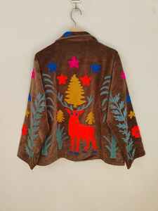 Chaqueta Suzani de Terciopelo con Bordado Animal Hecho a Mano y Diseño Floral, Abrigo Boho Colorido para Festivales, Prenda Exterior Única - Product Image 6