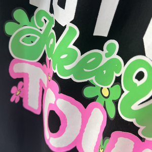เสื้อยืดแขนสั้นพิมพ์ลายโลโก้ตัวอักษรสีสันสดใสเสื้อยืดไอไซรัปสำหรับผู้ชาย - Product Image 3