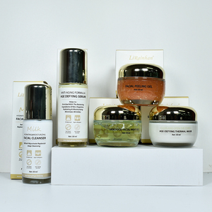 Set de Cuidado Facial Suave de Marca Privada, Set Blanqueador, Iluminador, Hidratante y Reparador para el Cuidado de la Piel - Product Image 1