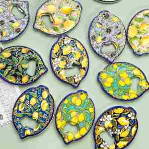 Aimant de réfrigérateur en forme de citron style rustique avec motif 3D et feuille d'or en relief, ouvre-bouteille mignon en forme d'arbre de citron, autocollant magnétique - Product Image 1