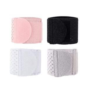 Muñequera fina, transpirable, de alta elasticidad y compresión para deportes al aire libre, incluyendo bádminton, tenis y salto. - Product Image 4