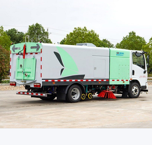 Véhicule de nettoyage et de balayage électrique pur Dongfeng 4x2 10m³ personnalisé Clw pour le nettoyage des rues municipales - Product Image 2