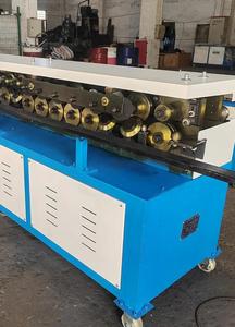 Automatische Hochgeschwindigkeits-Flanschformmaschine für Kanalflanschbearbeitung und -walzen 220V/380V 4KW - Product Image 4