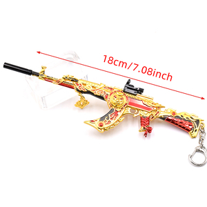 ปืนเกมโลหะโมเดล <span class=keywords><strong>AKM</strong></span> ปืนของเล่นสำหรับสะสมพวงกุญแจโลหะแบบถอดได้ปรับแต่งได้ - Product Image 3
