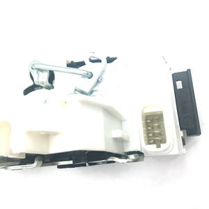 Serrures de porte coulissante gauche et droite Mercedes-Benz Sprinter 906 9067304335 & 9067303535 Produit - Product Image 2