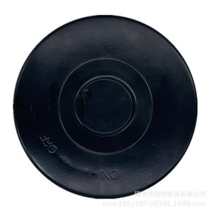 Bouchon de réservoir de carburant Auman en fer noir antivol anti-fuite, accessoires pour camions - Product Image 1