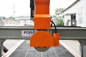 Routeur Cnc économique et machine combinée Plasm avec coupe de <span class=keywords><strong>scie</strong></span> 29% de réduction - Product Image 4