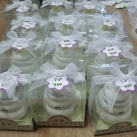 Pot à miel en céramique Bee Happy avec cuillère, pot à miel avec emballage exquis pour mariage, fête prénuptiale, fête de naissance, cadeau de fête