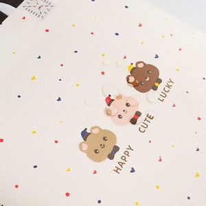 Bolsa de Regalo de Película Laminada No Tejida con Diseño de Oso de Dibujos Animados para Ropa Infantil, Personalizable, Venta al por Mayor, Hecho en China - Product Image 5
