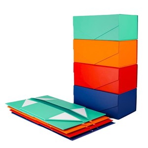 [En stock] Boîtes cadeaux rigides pliables magnétiques personnalisables avec logo, en carton biodégradable, pour bougies, portefeuilles et occasions de luxe - Product Image 1