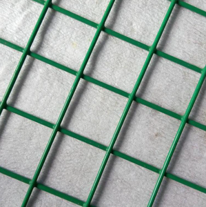 Prime Quality PVC Coated Welded <b>Wire</b> <b>Mesh</b> Square Hole Cutting for Feeding Protection Fence Durability Corrosion Resistance - Product Image 3