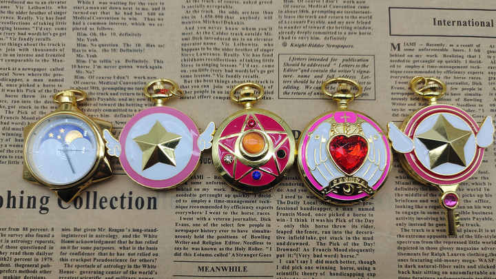 Japan Anime Cosplay Gift Girls Sailor Moon Clock Antique Pendant