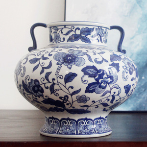 Jarrón de Decoración Moderna Europea para el Hogar, Cerámica de Jingdezhen Personalizada, Jarrón de Porcelana Azul y Blanca con Patrón Redondo y Gran Capacidad - Product Image 3