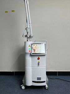 Appareil de beauté au laser fractionné CO2 10600nm pour le soin de la peau, l'élimination de l'acné, des vergetures et des cicatrices, le traitement vaginal, avec refroidissement par air commercial - Product Image 5