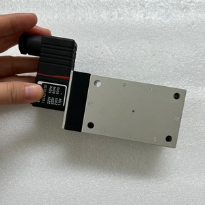 Válvula Solenoide Original WD M-07-510-HN de 5/2 Vías, Piezas para Impresión Offset - Product Image 1