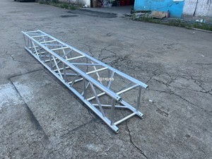 Truss de Iluminación de Alta Calidad de 4 Puntos, Truss Portátil de Aleación de Aluminio Más Vendido para Soporte de Pantalla de Escenario y Suelo - Product Image 5