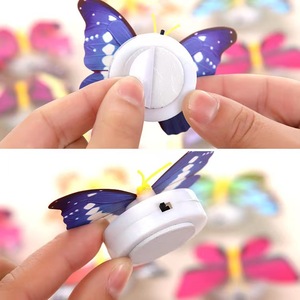 Farfalla luminosa colorata LED luce notturna 3D adesivi da parete Touch Control ABS materiale decorazione camera da letto proiettata per uso in camera - Product Image 3