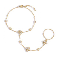 Collier Lariat Trèfle en Acier Inoxydable Plaqué Or 18K avec Pavé de Zirconiums Cubiques et Chaîne de Main pour Femme – Vente en Gros OEM