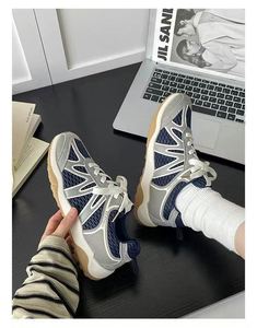 Zapatillas Deportivas Transpirables con Suela Gruesa, Estilo Retro y Dad Shoes, Calzado Deportivo Cómodo para Otoño - Product Image 3