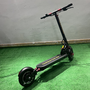 Monopattino Elettrico T9 Nuovo Direttamente dalla Fabbrica, Mini Scooter per Adulti e Adolescenti, Ideale per Campus e Pendolarismo Urbano, in Lega di Alluminio, 40km/h, 200kg, 624Wh - Product Image 5