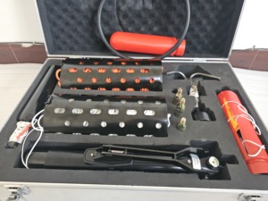 Lanzador Neumático Portátil de Salvamento, Kit de Rescate Manual con Anillo Salvavidas, Gancho de Anclaje y Cuerda - Product Image 6
