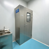 Cabine de douche à air en acier inoxydable avec capteur automatique et buses multiples, conforme GMP pour salle blanche pharmaceutique, taille personnalisée