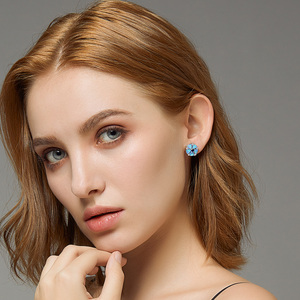 Pendientes de ópalo con forma de flor, chapados en plata, con circonita redonda de corte brillante, joyería de fiesta para mujer - Product Image 4
