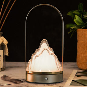 Veilleuse de table en acrylique en forme d'iceberg, décoration écologique de haute qualité, cadeau portable UIONEN 1743, Noël, fabrication sous vide - Product Image 2