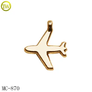 Pequeño avión de diseñador de la marca del encanto de la joyería de logotipos personalizado oro blanco anillo de metal colgantes