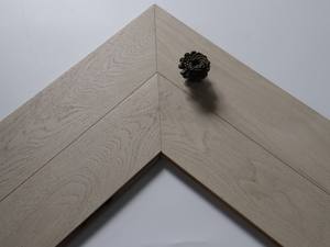 Grade ABC ! Facile à nettoyer pour les sols en <span class=keywords><strong>bois</strong></span> d'ingénierie Plancher en <span class=keywords><strong>bois</strong></span> <span class=keywords><strong>de</strong></span> chêne Plancher en <span class=keywords><strong>bois</strong></span> massif Chevron Plancher en <span class=keywords><strong>bois</strong></span> écologique <span class=keywords><strong>Parquet</strong></span> - Product Image 6