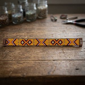 Ceinture élastique tressée style tribal chic - Boucle artisanale en bois et pièce maîtresse perlée de verre - Product Image 3