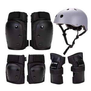 Conjunto de equipo de protección para niños, rodilleras, coderas, casco, patinaje sobre ruedas, protección integral unisex ES 068 - Product Image 2