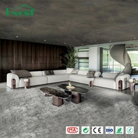 Ensemble de canapés modulaires en tissu bouclé crème pour toute la maison avec accoudoirs sculpturaux en boucle, solution de mobilier complète pour manoir