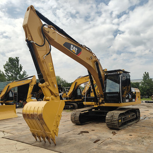 Excavatrice sur chenilles Cat323D2L d'origine japonaise, 95% neuve, 23 tonnes, à vendre - Product Image 6