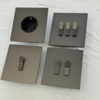NOUVEAU Interrupteur mural électrique de luxe moderne 86 en acier inoxydable gris mat, prise allemande 13A 16A Royaume-Uni 250V 2 voies 1234 Gang