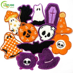 Parches Bordados de Chenilla Personalizados para Halloween, Parches Termoadhesivos de Calaveras y Fantasmas para Ropa - Product Image 1