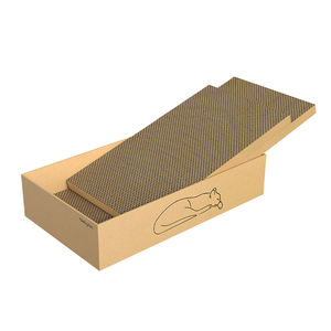 Nachhaltiger umwelt freundlicher Massivholz-Kratz baum Beliebtes Katzen spielzeug in Kartons ch achtel mit Holz-Sisal-Greif brett Nachhaltiger Katzen kratzer - Product Image 3