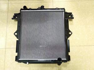 Radiateur d'eau automatique 16400-17401 16400-17400 pour toyota Landcruiser <span class=keywords><strong>HZJ76</strong></span> - Product Image 3