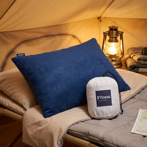 Oreiller de voyage confortable à motif imprimé personnalisé, gonflable et compressible avec rembourrage en mousse, idéal pour le camping et le sommeil - Product Image 1