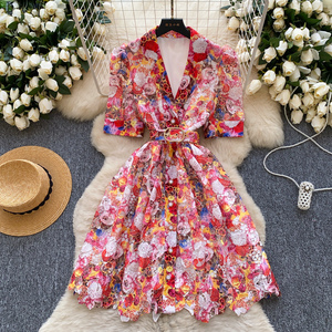<span class=keywords><strong>Robe</strong></span> imprimée de style vintage pour femmes crochet évidé Design floral tempérament jupe <span class=keywords><strong>mi</strong></span>-<span class=keywords><strong>longue</strong></span> vêtements pour femmes - Product Image 2