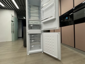 Congélateur et réfrigérateur intégrés Artaus 260L Réfrigérateur <span class=keywords><strong>encastrable</strong></span> sans givre avec source d'alimentation électrique pour armoires - Product Image 3