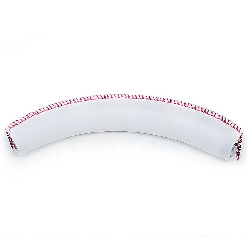 1ชิ้นหนังโปรตีน-ผิวสีขาวด้ายสีแดง