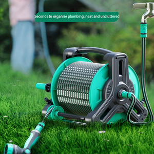 Enrouleur de tuyau d'arrosage rétractable <span class=keywords><strong>automatique</strong></span> Yardworks 40M en acier inoxydable et résine robuste pour jardin - 2 roues - Product Image 3