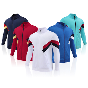 Logo personnalisé pour hommes, vêtements d'entraînement de football et de jogging, ensemble de 2 pièces, maillot de football à fermeture éclair et design réfléchissant, survêtements à demi fermeture éclair - Product Image 3
