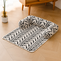 Canapé-lit pour animaux de compagnie en polaire Sherpa, antidérapant, lavable, protège-canapé pour chien, coussin de couchage chaud pour chat