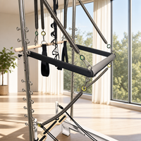 Machine combinée Pilates Reformer Tower avec barre de descente et barre de poussée pour la rééducation des seniors, les petits studios et l'entraînement à domicile