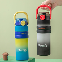 Bouteilles d'eau sportives pour étudiants, type paille, gourde en plastique pour enfants, gobelet d'eau pour enfants avec paille
